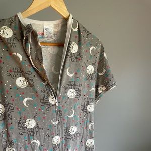 Sleeping Baby Zipadee-Zip Transition Swaddle